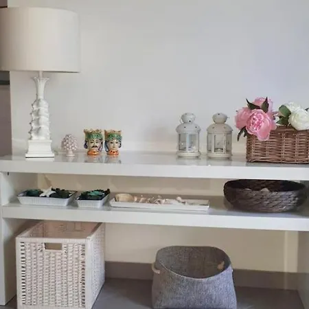 דירה Casa Sikelia פאביננה